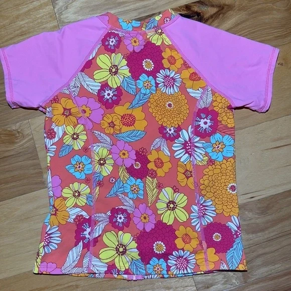 NEW Garnet Hill Swim Top Rashguards - Picture 2 of 5